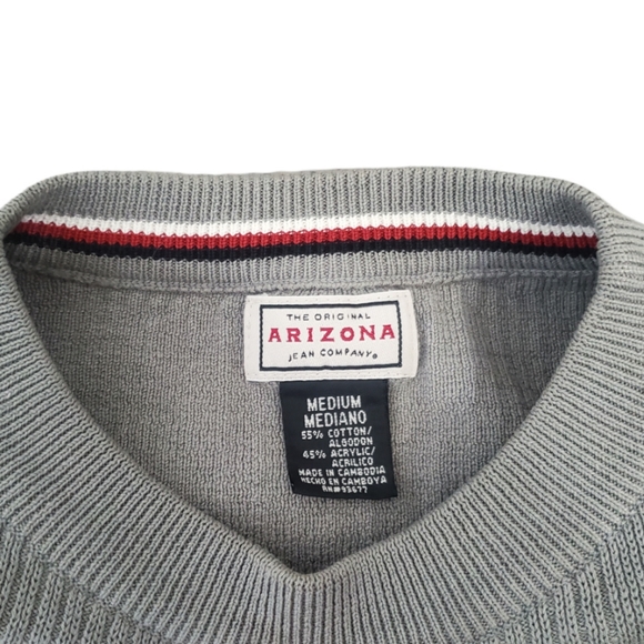 *SOLD* Y2K Skater Striped Sweater - Picture 4 of 4